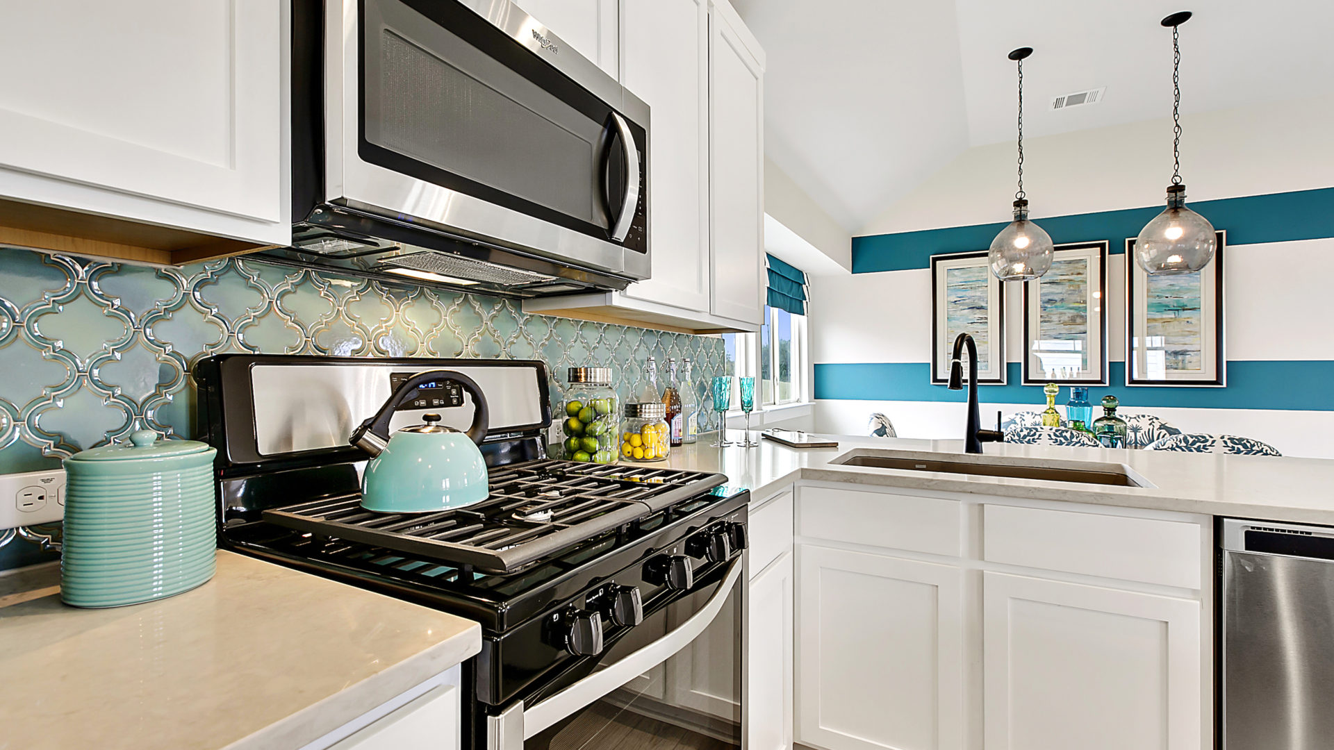 Sorento Community Model Home Kitchen Sorento - Final Opportunities! New Homes in Pflugerville